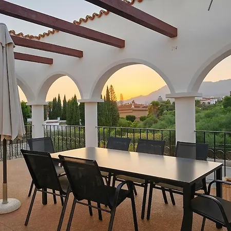 With Jacuzzi And Panoramic Views In Prestigious El Rosario, *