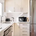 With Jacuzzi And Panoramic Views In Prestigious El Rosario, 別荘 *