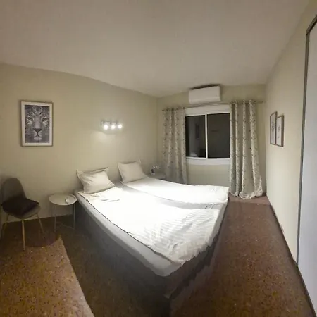 別荘 With Jacuzzi And Panoramic Views In Prestigious El Rosario,