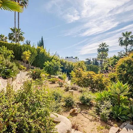 Casa de Férias With Jacuzzi And Panoramic Views In Prestigious El Rosario,